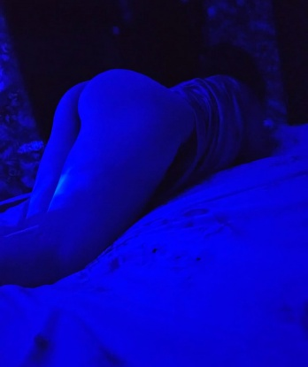 Моя нежная природа и опыт помогут нам погрузиться в волшебный мир страсти и наслаждения. 🌹
Мои услуги не ограничены и позволяют нам насладиться всеми уголками нашей фантазии. Обещаю, что время проведенное со мной будет полным блаженства и волнительных эмоций.
В Москве я готова встретиться с тобой и открыть перед тобой врата удовольствия. Мама родная и любимая Москва - мой дом.
Позволь мне стать твоей яркой и привлекательной компаньонкой на вечер, и ты не пожалеешь о своем выборе. Мои умение удовлетворять мужчину просто безупречны и гарантируют полное удовлетворение, которое ты заслуживаешь.
Фотографии в объявлении - мои настоящие и проверенные. Имеются положительные отзывы подтверждающие мою красоту и мастерство.
Не упусти возможность окунуться в мир приятных ощущений и откровенной страсти. Сделай шаг к незабываемому воспоминанию и свяжись со мной уже сейчас. Я жду тебя! 💋 13789, 26 лет